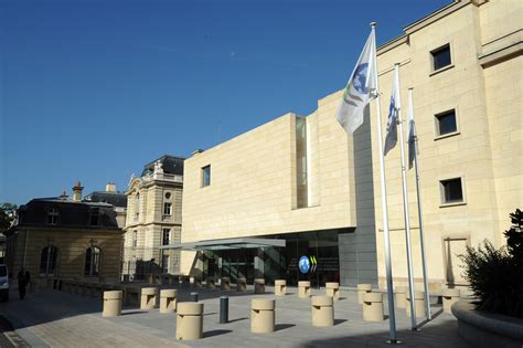 giuseppe lamberti prada|16 September 2019 OECD Conference Centre, Paris, France.